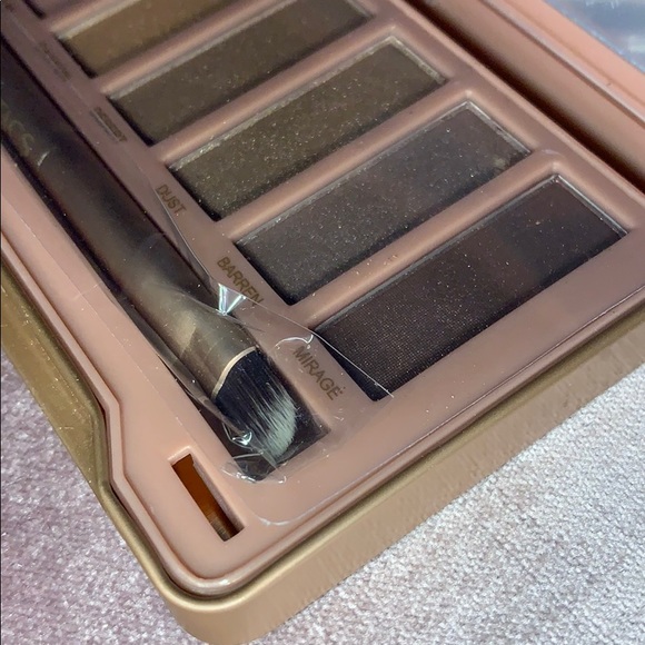 Pure cosmetics buff collection - Picture 3 of 3